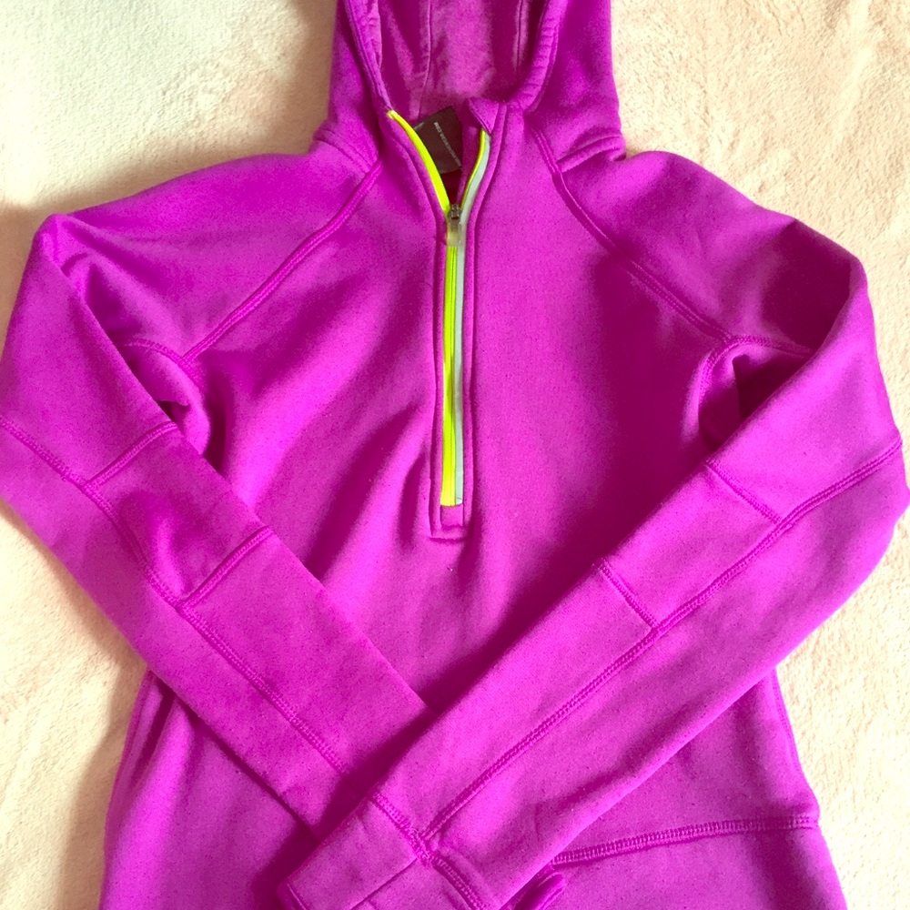 Avalanche hoodie